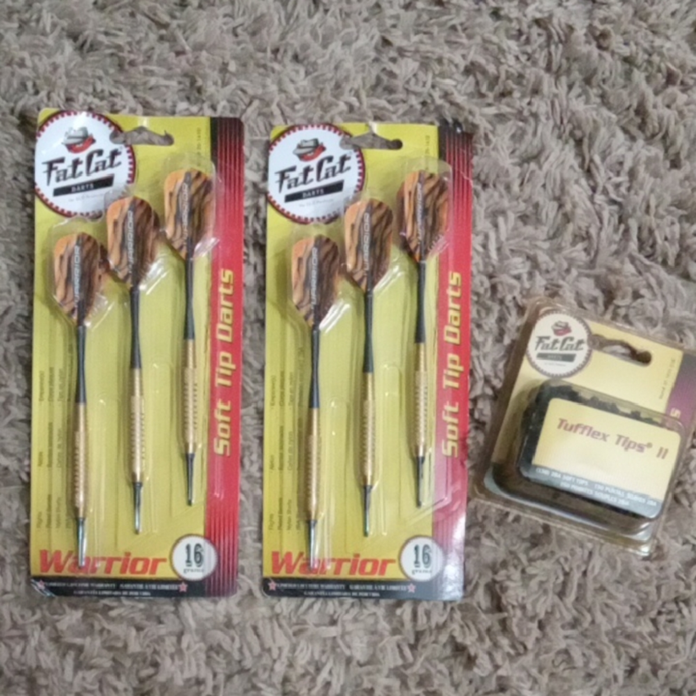 Fat Cat Warrior Soft Tip Darts Set in Gold/Black/Orange (2 Packs Of 3 And Tips)